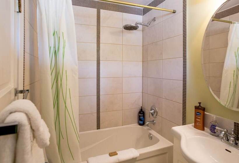 فندق Heartwood Inn