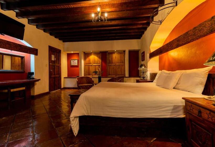 هتل Hostería San Felipe