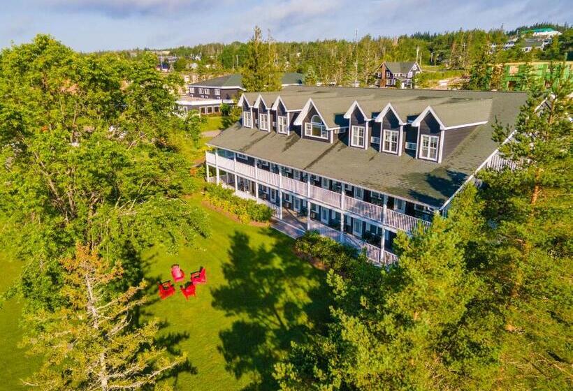 هتل Inverary Resort