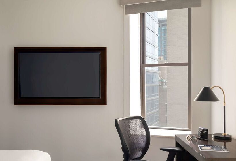 Fotos del hotel Martinique New York On Broadway, Curio Collection By Hilton:  81