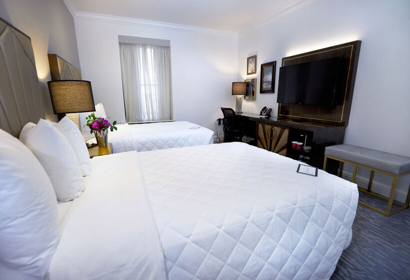 Fotos del hotel Martinique New York On Broadway, Curio Collection By Hilton:  59