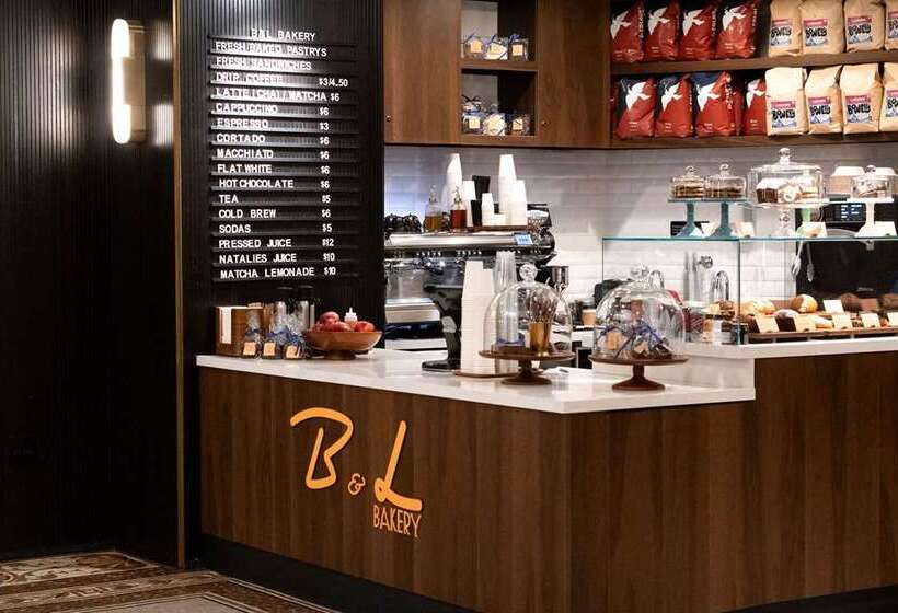 Fotos del hotel Martinique New York On Broadway, Curio Collection By Hilton:  51