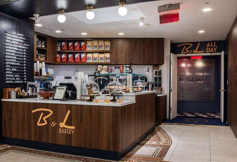 Fotos del hotel Martinique New York On Broadway, Curio Collection By Hilton:  39