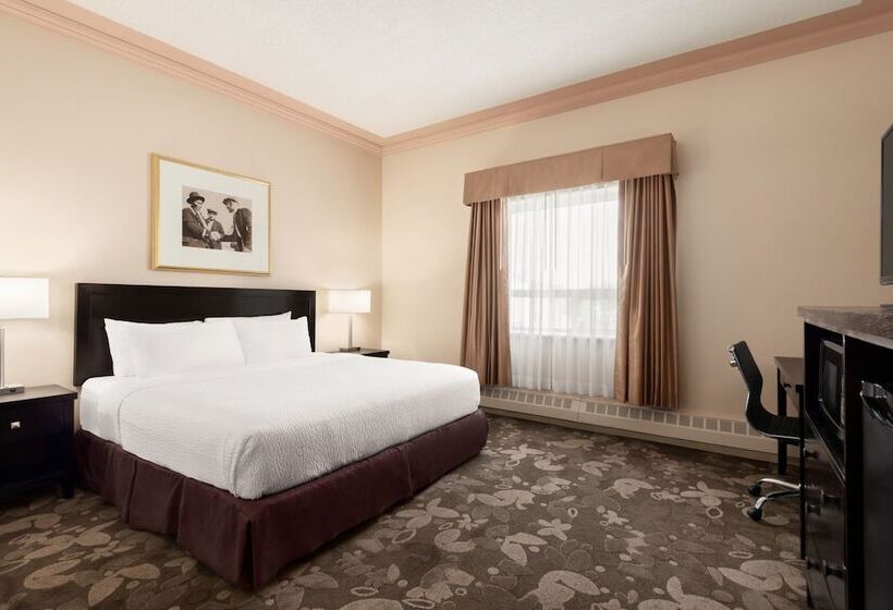 هتل Nova Inn Yellowknife