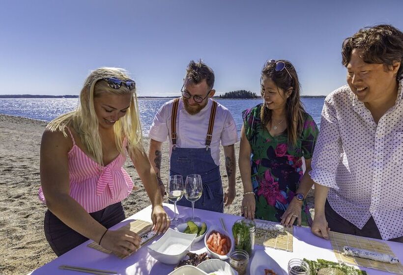 בית מלון כפרי Oak Island Resort & Conference Centre