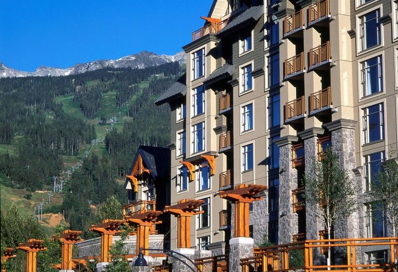 Hotel Pan Pacific Whistler Village Centre