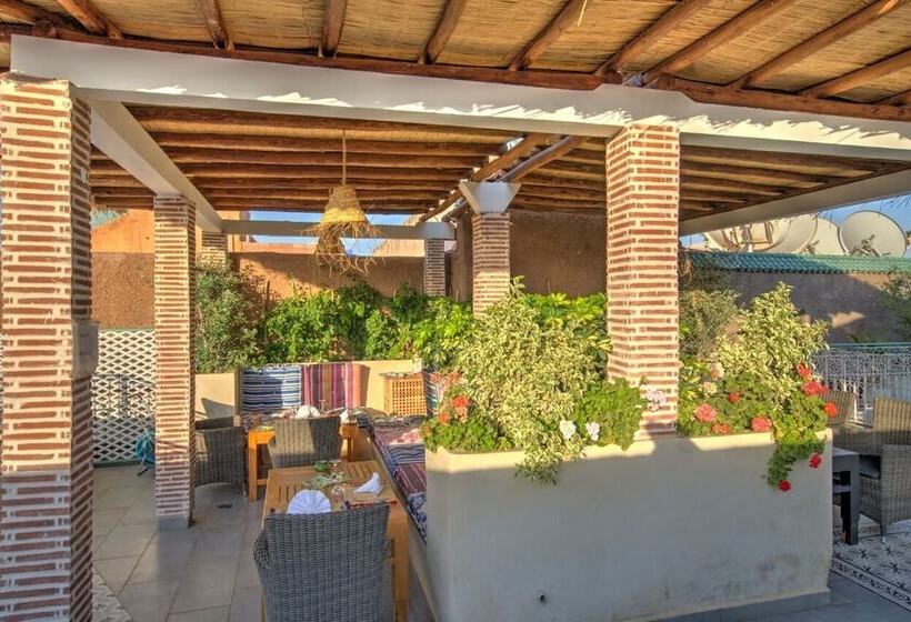 هتل Riad Les Oliviers & Spa