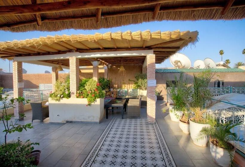 هتل Riad Les Oliviers & Spa