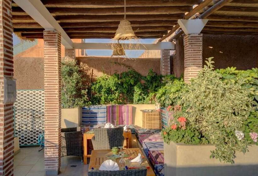 هتل Riad Les Oliviers & Spa