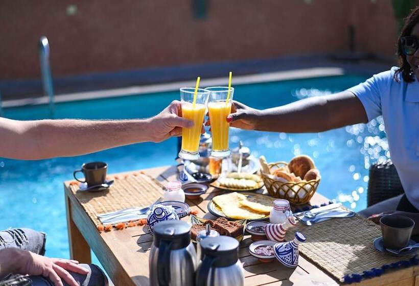 هتل Riad Les Oliviers & Spa