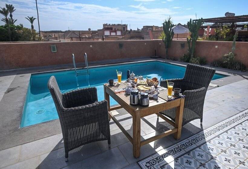 هتل Riad Les Oliviers & Spa