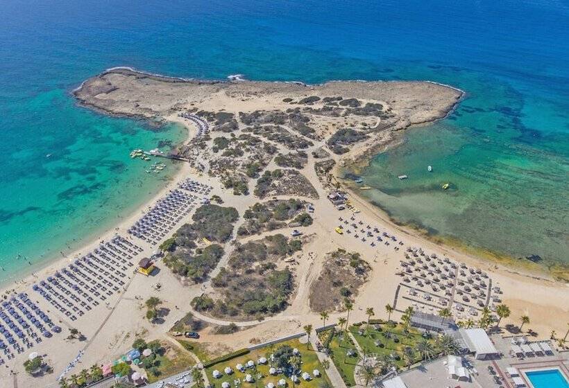 هتل Silver Sands Beach