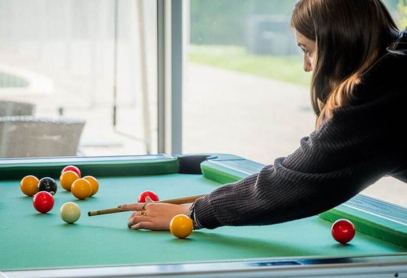 בית מלון כפרי Hôtel Akena Poitiers Nord Futuroscope