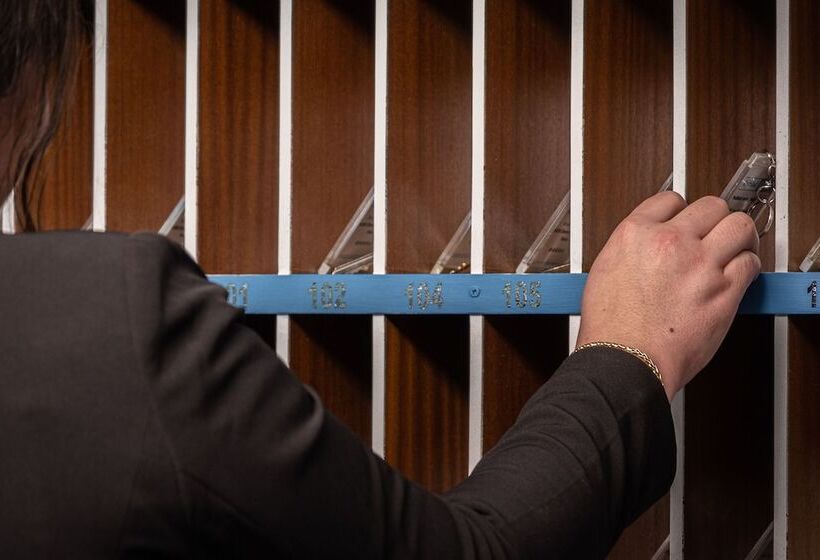 בית מלון כפרי Hôtel Akena Poitiers Nord Futuroscope