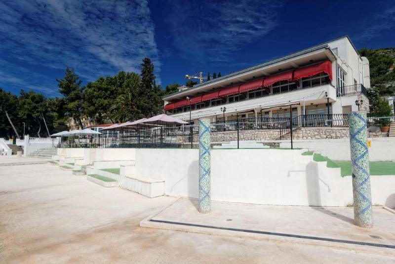 هتل Val All Inclusive