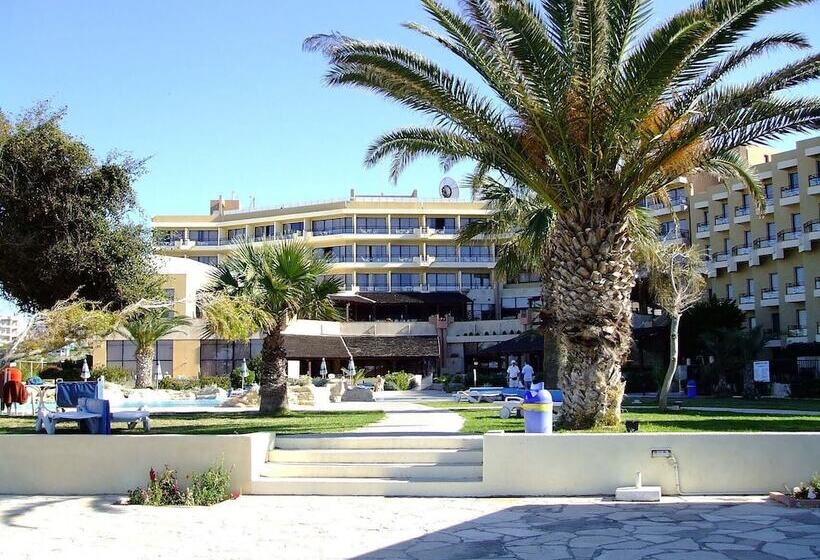 هتل Venus Beach  Paphos