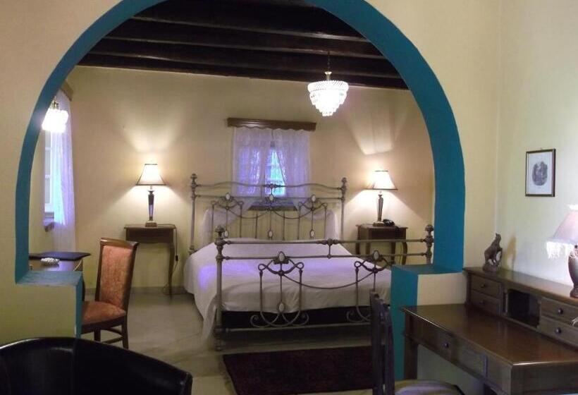 هتل Villa De Loulia