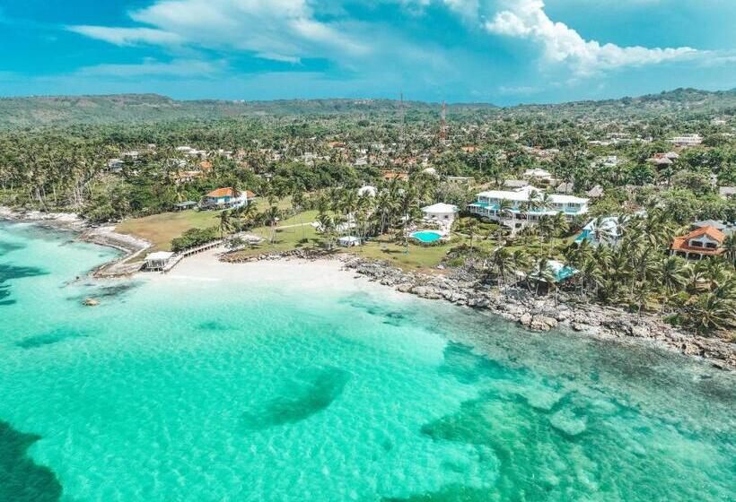 هتل Villa Serena