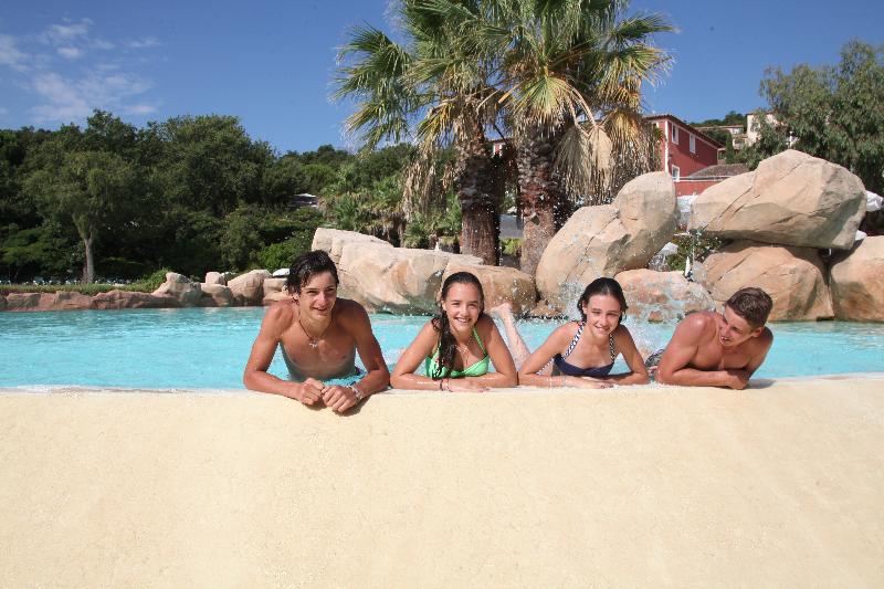 אתר נופש Residence Pierre & Vacances Les Restanques Du Golfe De Sainttropez