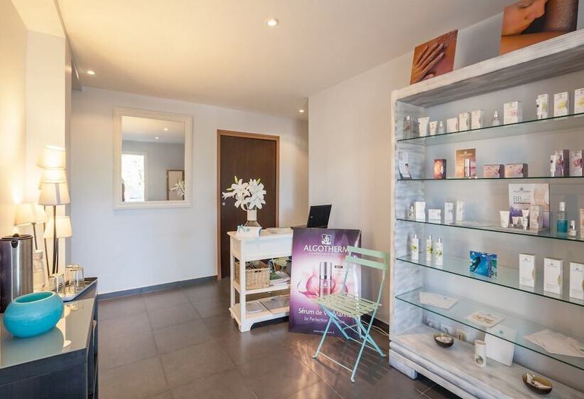 אתר נופש Residence Pierre & Vacances Les Restanques Du Golfe De Sainttropez