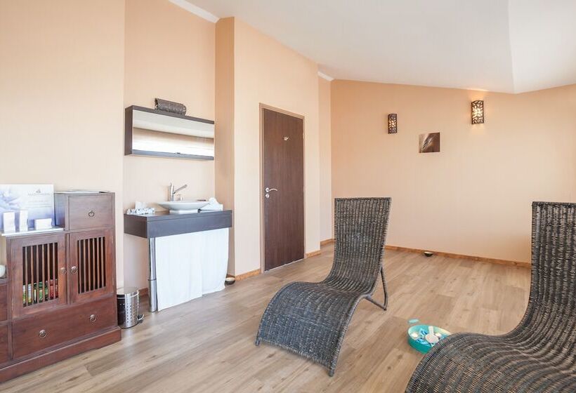 אתר נופש Residence Pierre & Vacances Les Restanques Du Golfe De Sainttropez