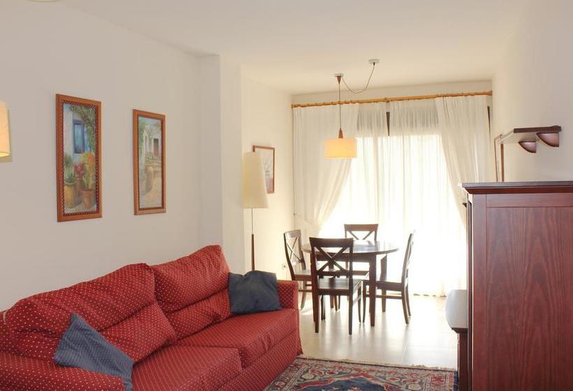 Apartamentos Albir Confort Estrella en L'Alfas del Pi Destinia