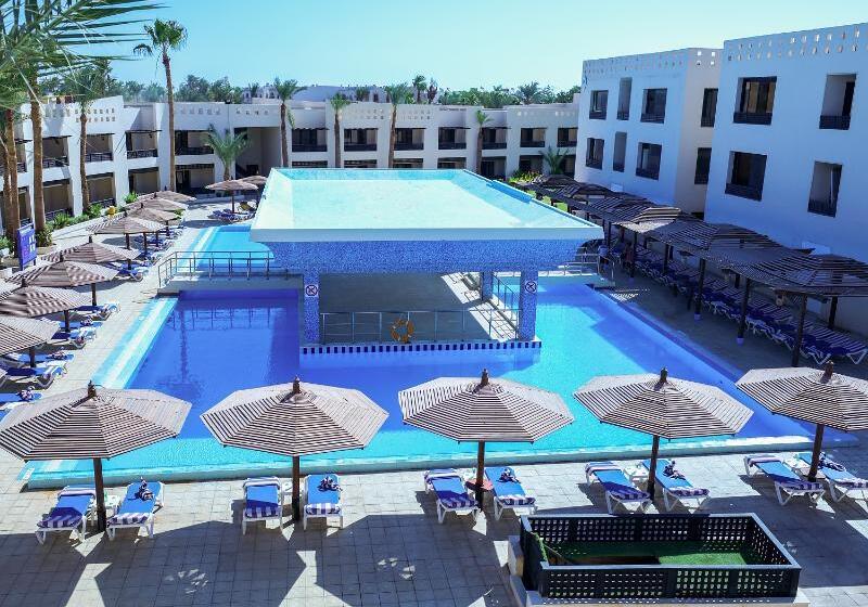 Blend Club Aqua Resort