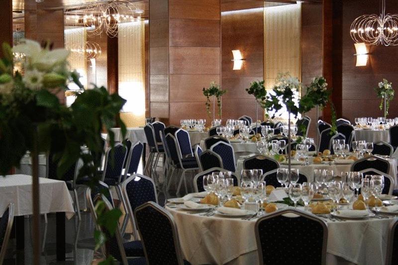 فندق Acosta Centro