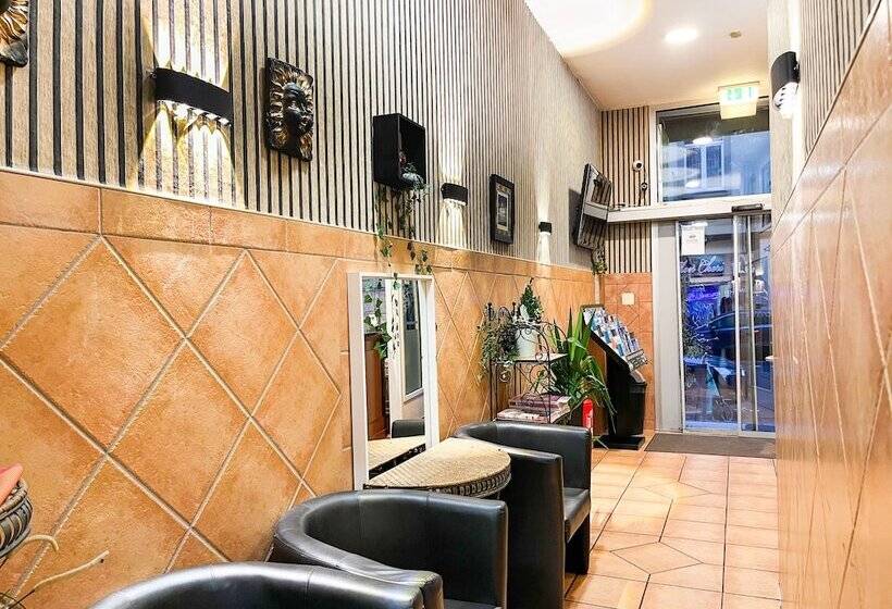 Fotos del hotel City Hotel West:  16