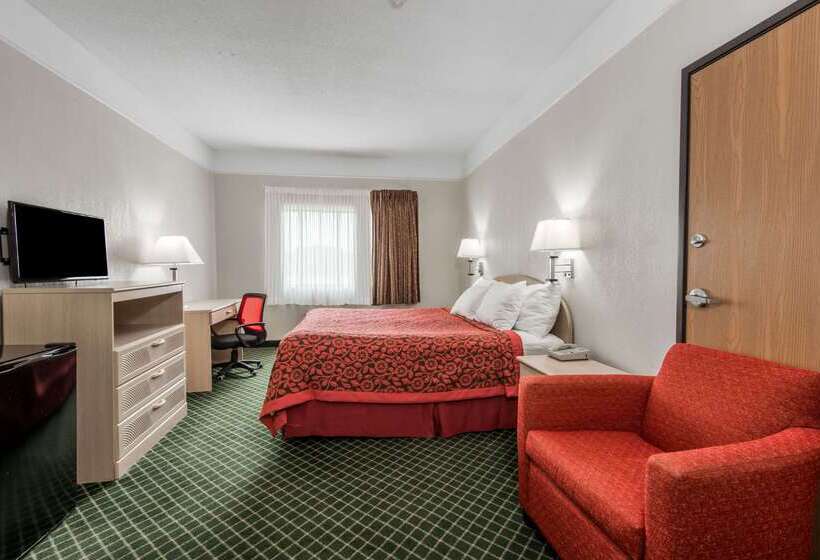 Hotel Days Inn By Wyndham Kansas City International Airport