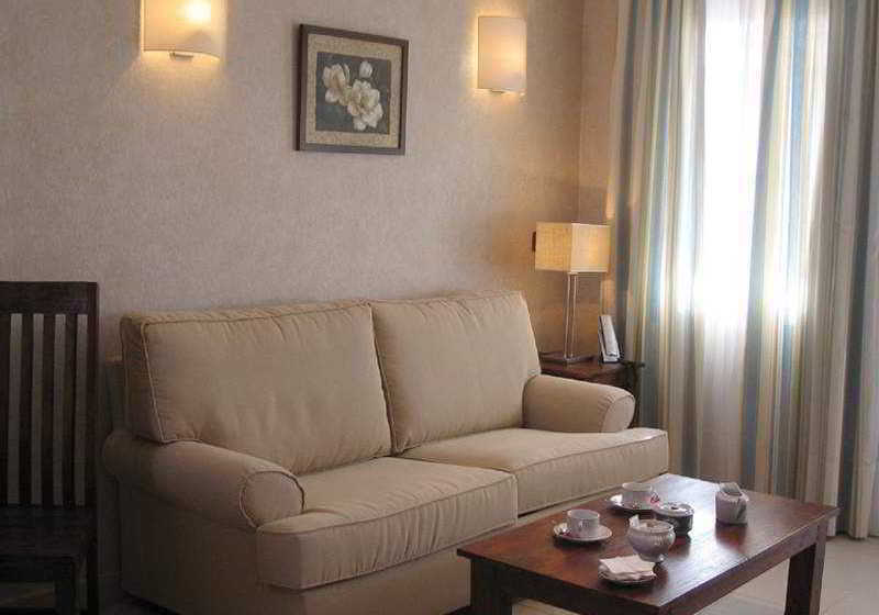 فندق El Remo