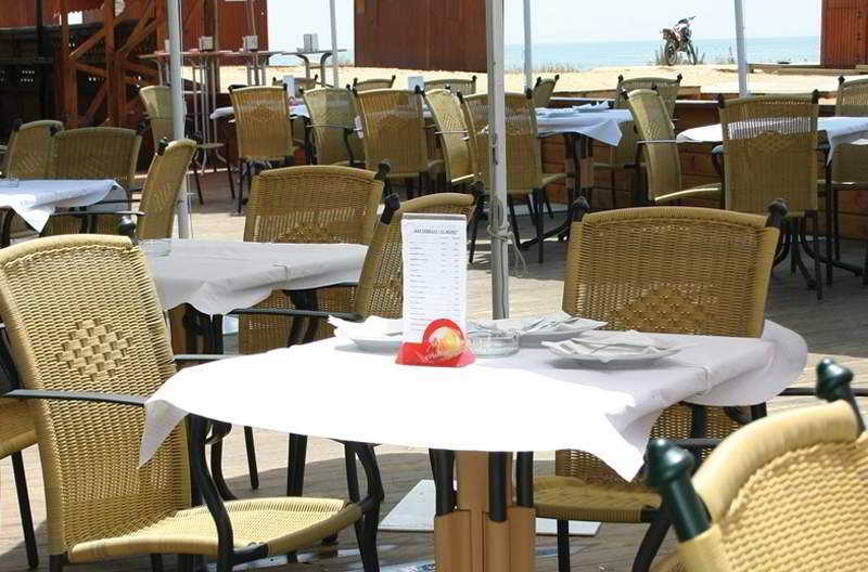 فندق El Remo