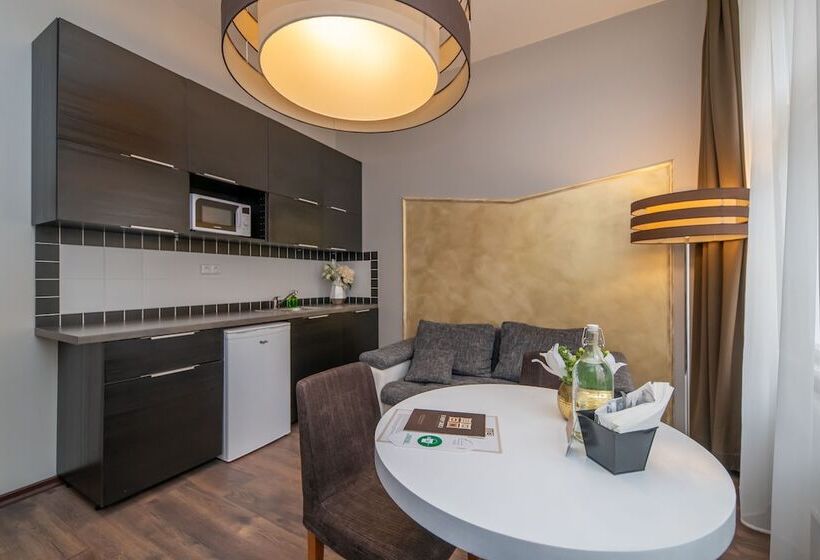 Fotos del hotel Emporio Prague Apartments:  30