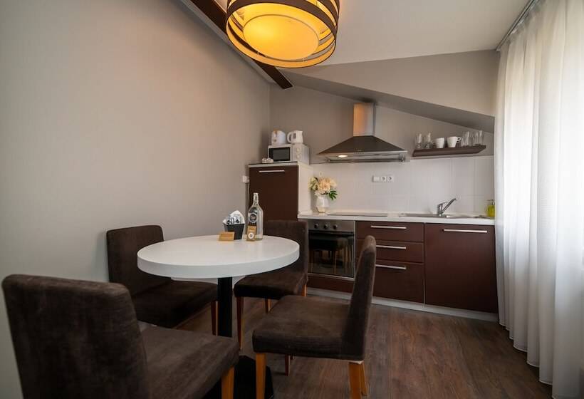 Fotos del hotel Emporio Prague Apartments:  34