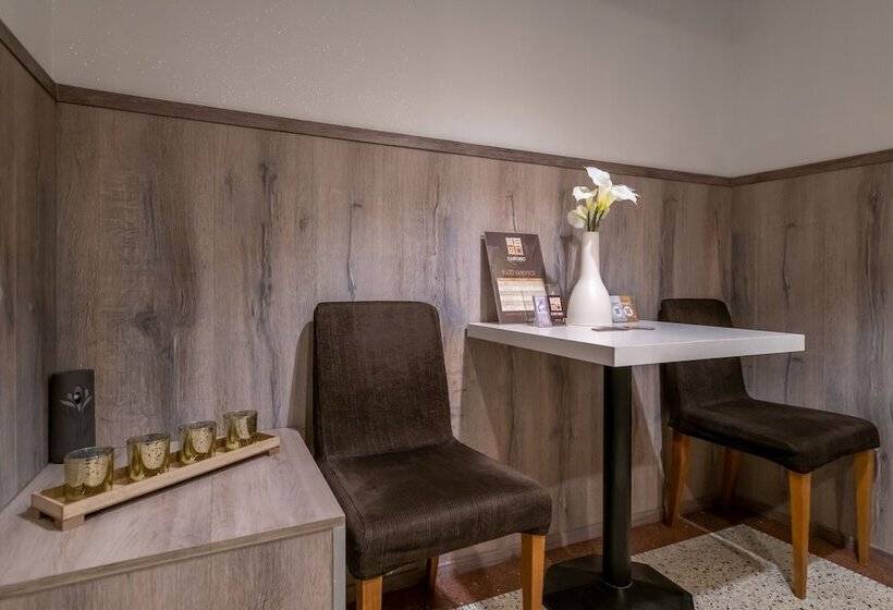 Fotos del hotel Emporio Prague Apartments:  37