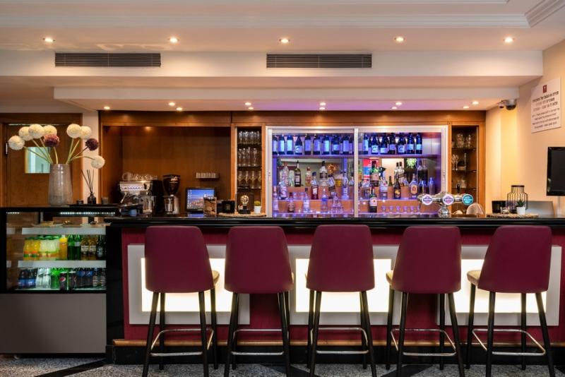 ホテル Leonardo Gordon Beach