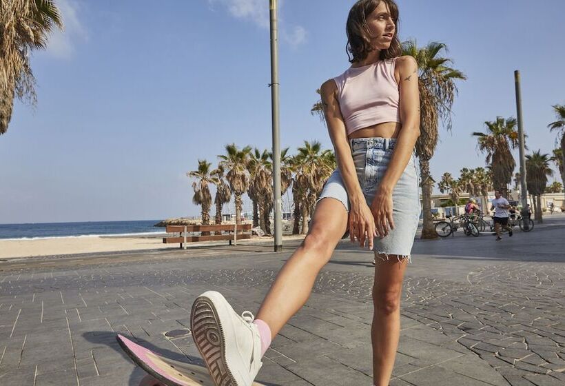 ホテル Leonardo Gordon Beach