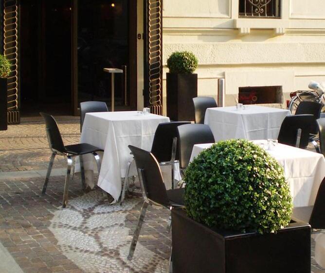 Fotos del hotel Lhp Hotel Napoleon:  33