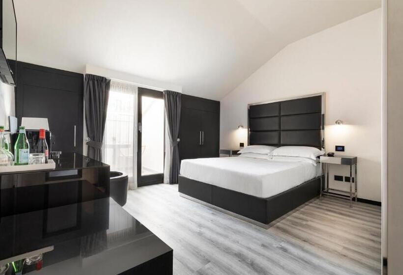 Fotos del hotel Lhp Hotel Napoleon:  3