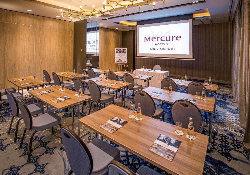 酒店 Mercure Sibiu Airport