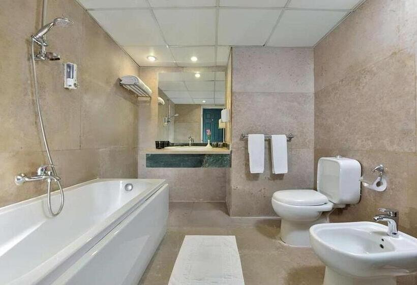 Hotel Moreno Horizon Spa and Resort