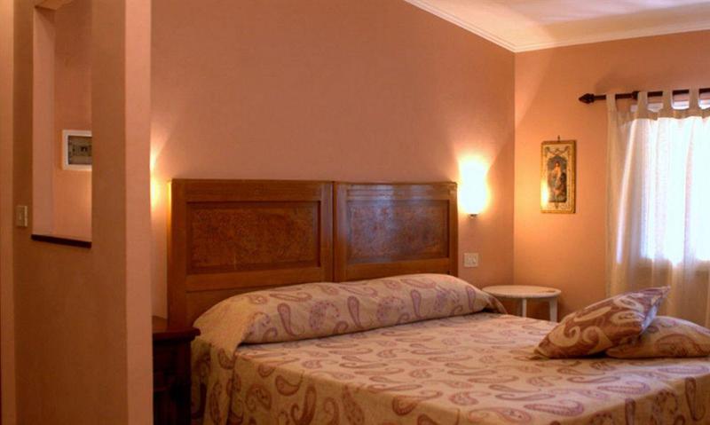 Hotel Orto Di Roma