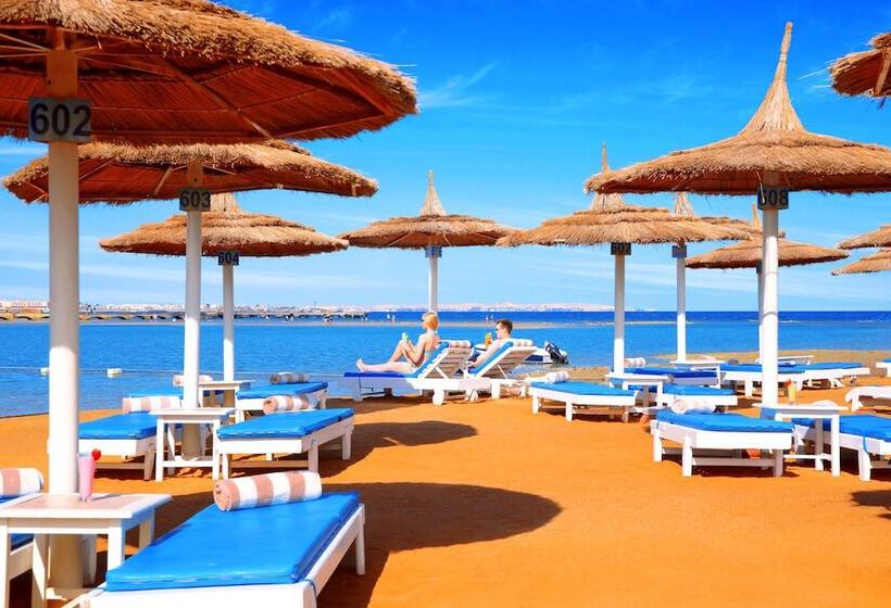 هتل Pickalbatros Dana Beach Resort  Hurghada