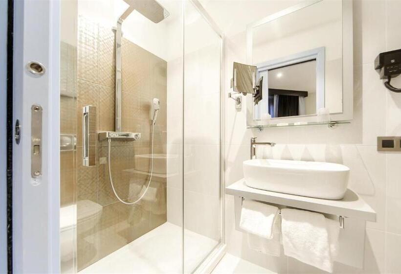 Fotos del hotel Best Western Richelieu Lyon Partdieu:  45