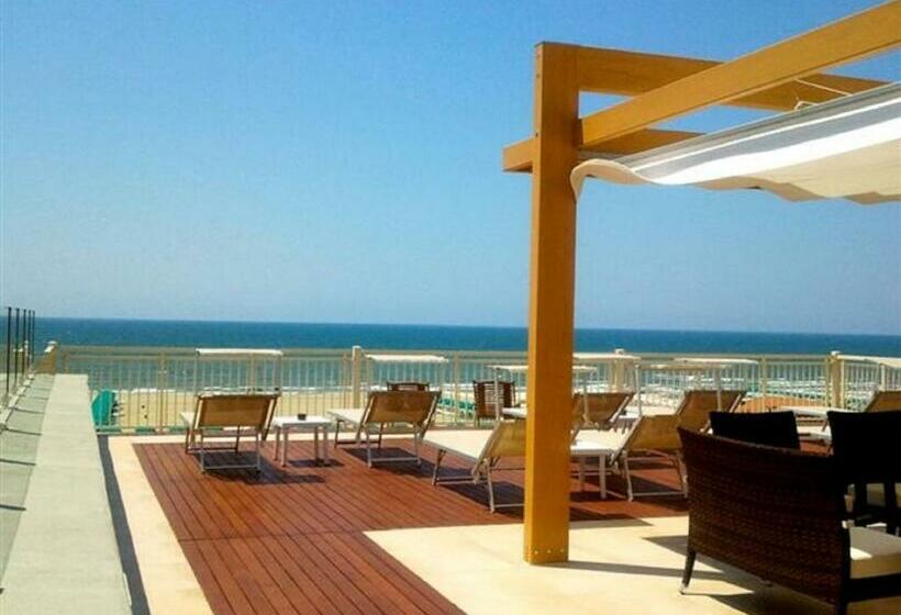 בית מלון כפרי Savoy