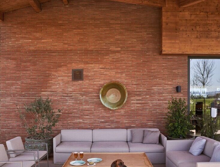 Отель Empordà Golf Resort