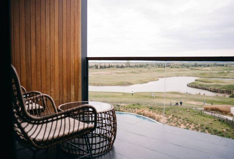 Отель Empordà Golf Resort