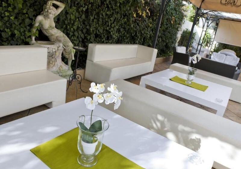 Fotos del hotel Villa Esperia:  6