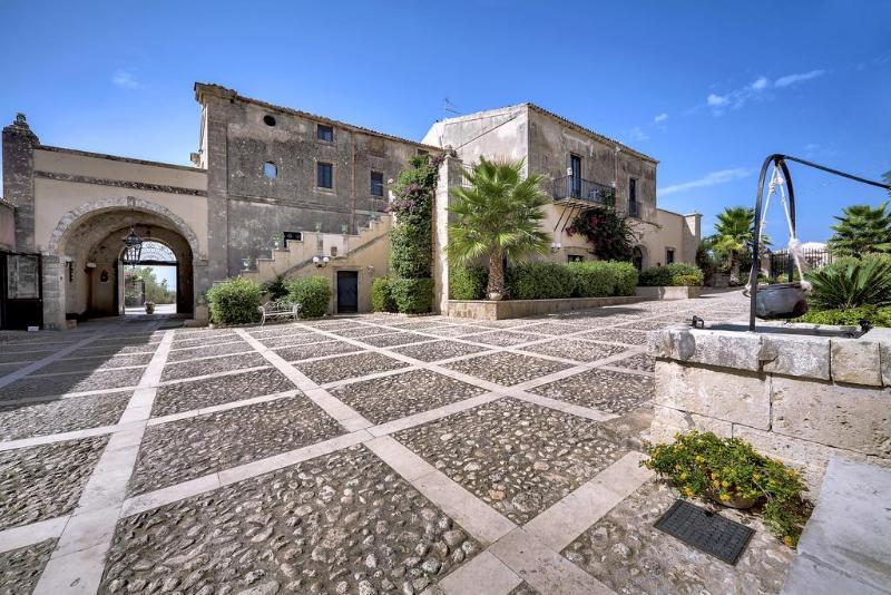 هتل Villa Giulia