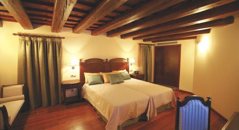 هتل Villa Retiro